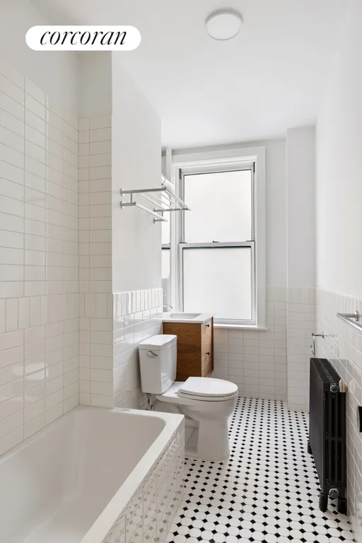 New York City Real Estate | View 251 West 98th Street, 3B | Full Bathroom | View 6