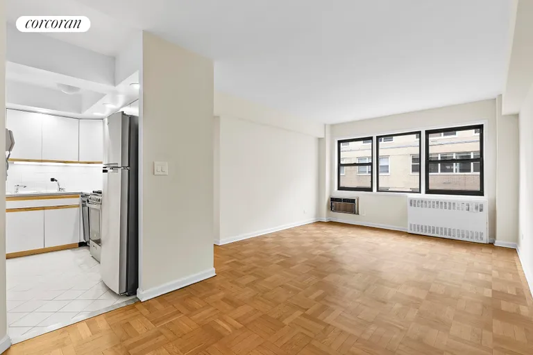 New York City Real Estate | View 333 East 75th Street, 10J | 1 Bath | View 1