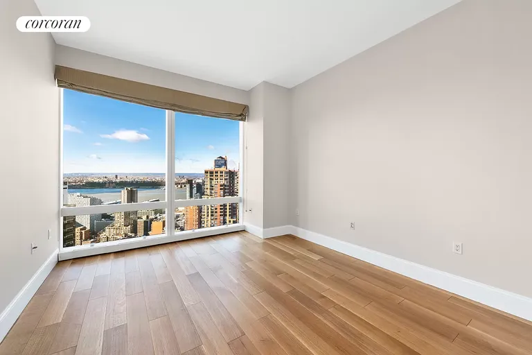 New York City Real Estate | View 25 Columbus Circle, 61F | room 3 | View 4