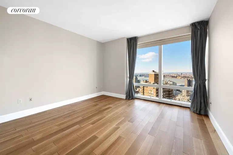 New York City Real Estate | View 25 Columbus Circle, 61F | room 8 | View 9