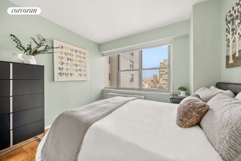 New York City Real Estate | View 400 East 56th Street, 25K | room 3 | View 4