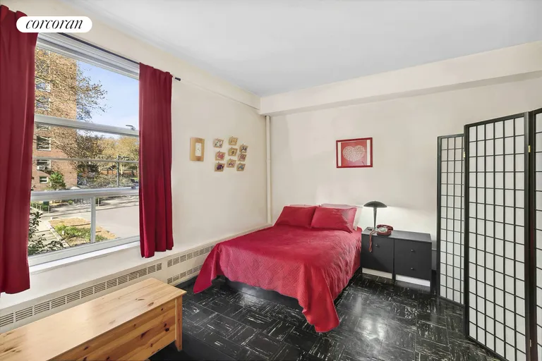 New York City Real Estate | View 80 La Salle Street, 2B | room 8 | View 9
