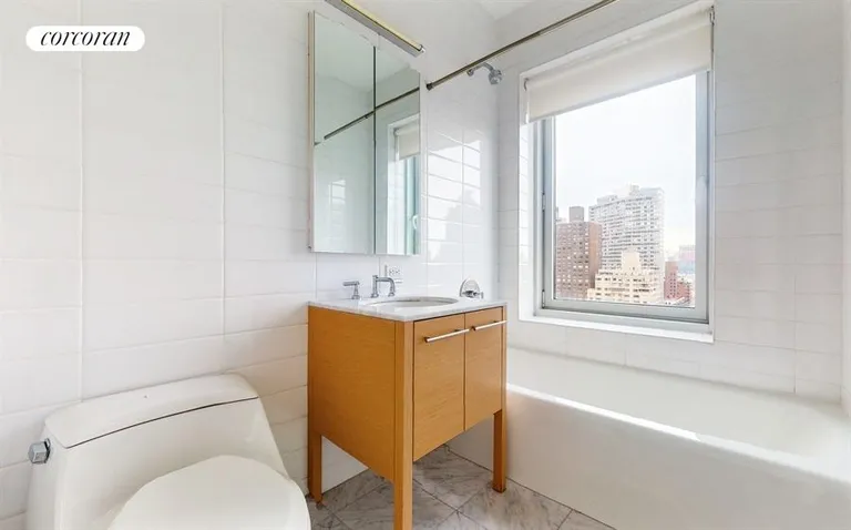 New York City Real Estate | View 310 East 53rd Street, 20A | room 8 | View 9
