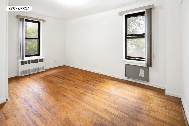 New York City Real Estate | View 2547 West 2nd Street, 2J | room 3 | View 4