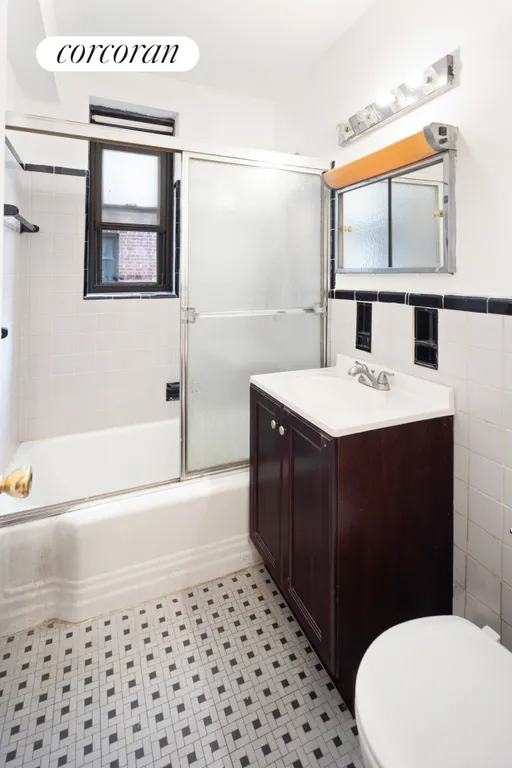 New York City Real Estate | View 2547 West 2nd Street, 2J | room 5 | View 6