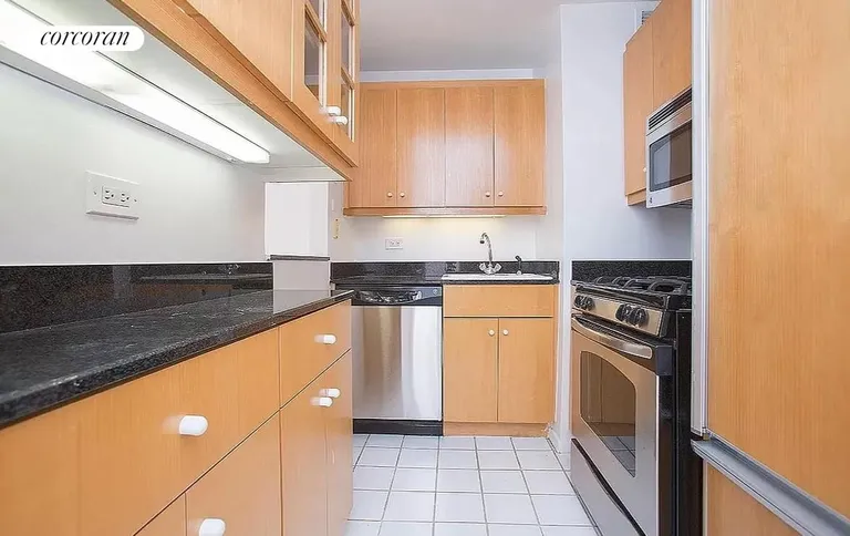 New York City Real Estate | View 160 West 66th Street, 27E | Kitchen | View 3