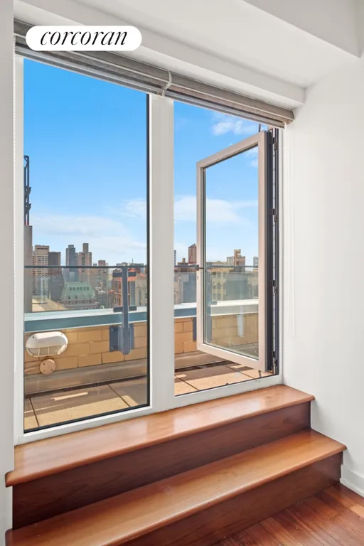 New York City Real Estate | View 425 Fifth Avenue, 28A | Private Terrace Entry | View 3