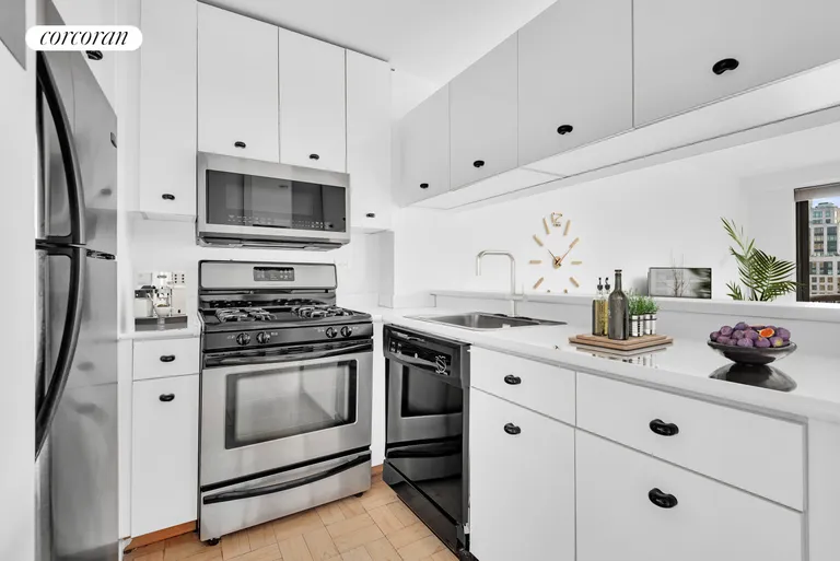 New York City Real Estate | View 45 East 25th Street, 21A | Kitchen | View 4