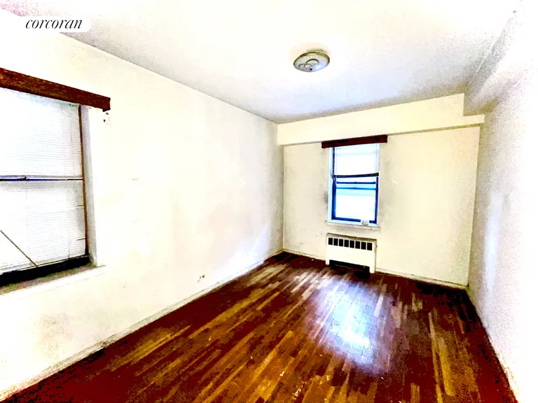 New York City Real Estate | View 740 East 232nd Street, TD | room 1 | View 2