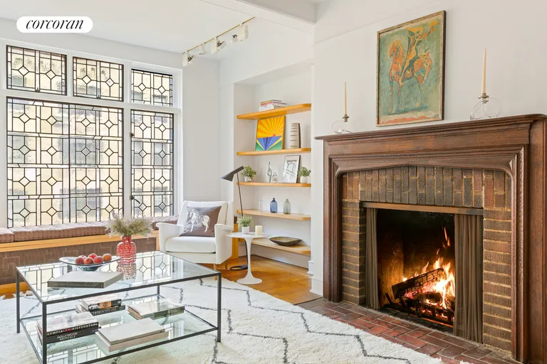 New York City Real Estate | View 40 West 67th Street, 8B | Living Room | View 2