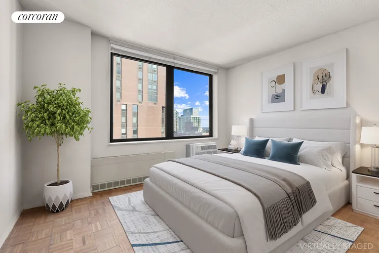 New York City Real Estate | View 1619 Third Avenue, 15B | room 1 | View 2