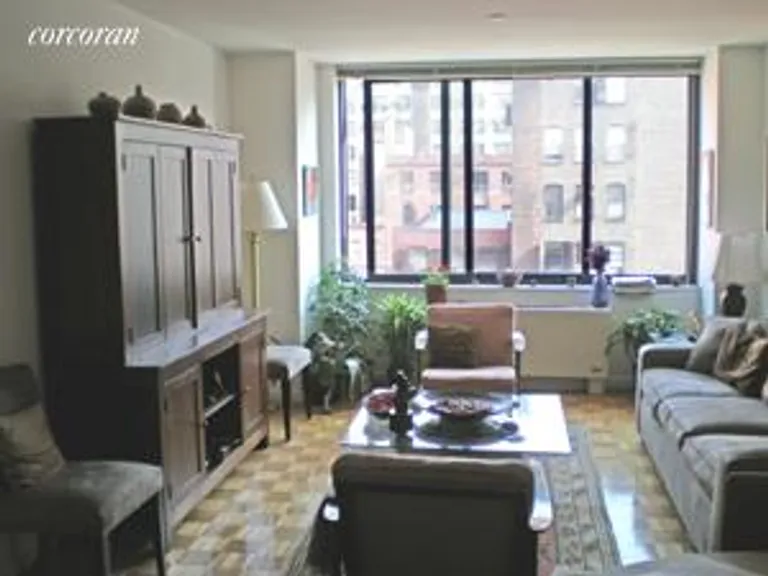New York City Real Estate | View 535 West 23rd Street, N6G | 1 Bed, 1 Bath | View 1