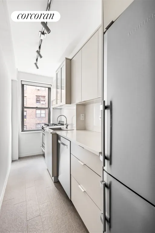 New York City Real Estate | View 235 East 73rd Street, 4B | room 5 | View 6
