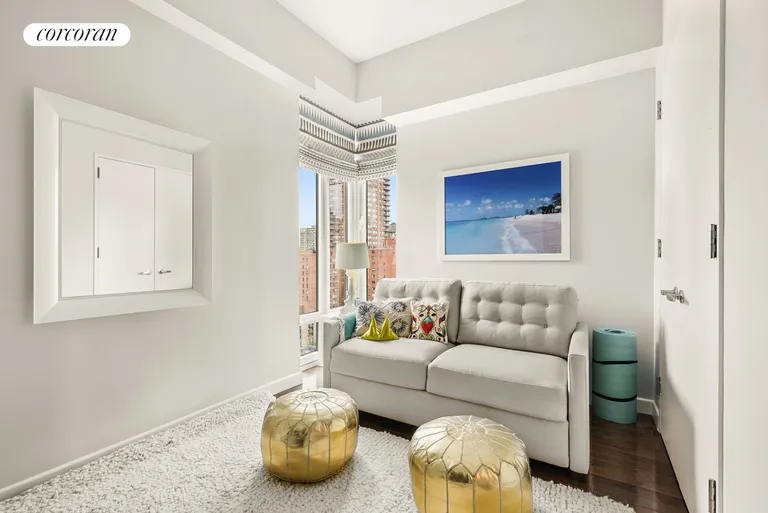 New York City Real Estate | View 303 East 77th Street, PHC | Bedroom | View 11