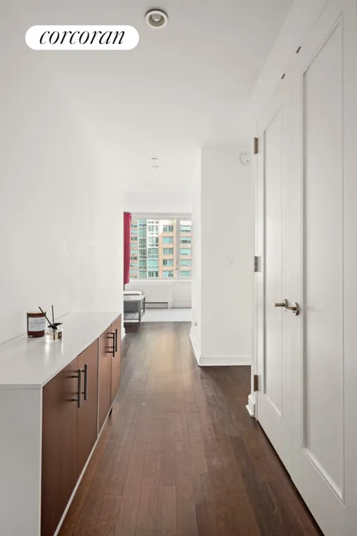 New York City Real Estate | View 100 Riverside Boulevard, 7U | room 6 | View 7