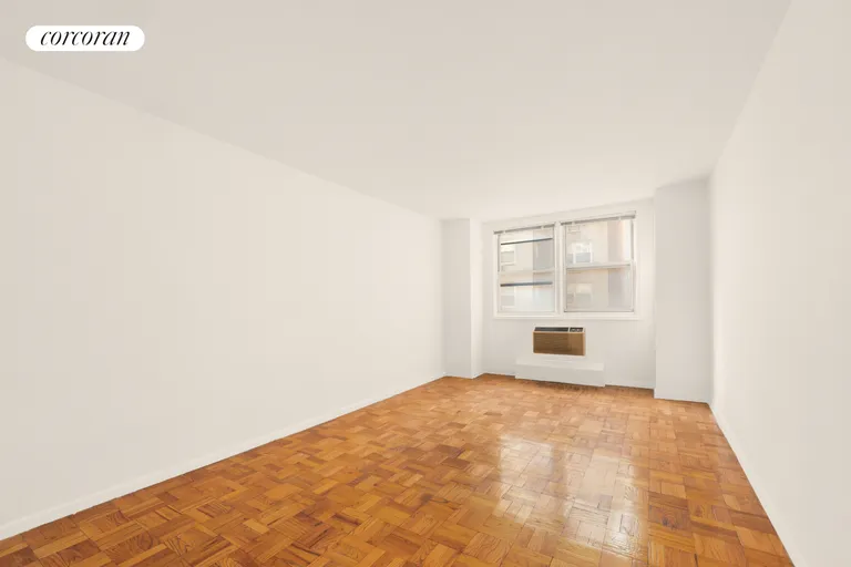New York City Real Estate | View 215 East 80th Street, 4F | room 3 | View 4