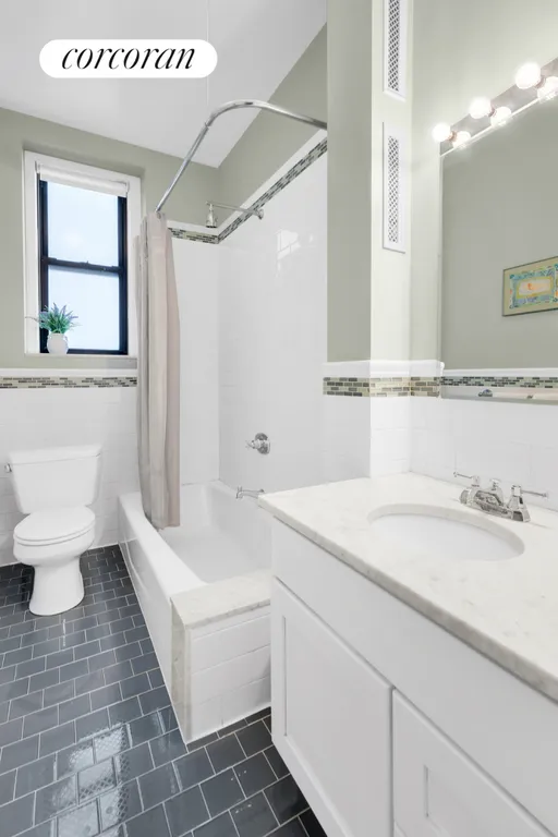 New York City Real Estate | View 215 West 98th Street, 3D | 2nd Bathroom | View 8