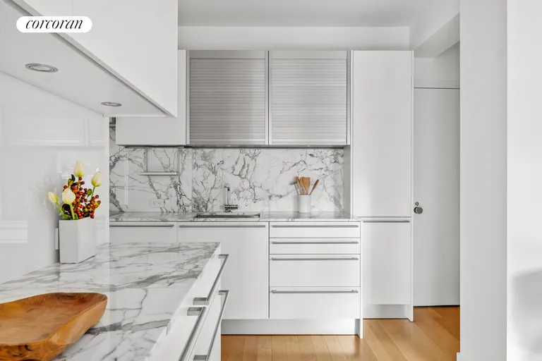 New York City Real Estate | View 40 West 77th Street, 6D | Kitchen | View 6