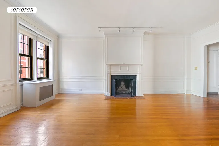New York City Real Estate | View 114 Clinton Street, 3C | 2 Beds, 1 Bath | View 1