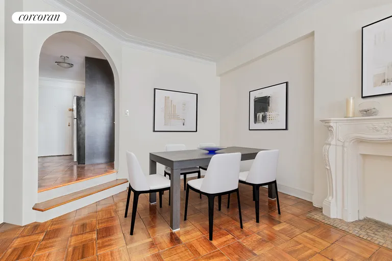 New York City Real Estate | View 25 Central Park West, 6H | Dining Area | View 3