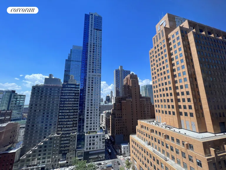New York City Real Estate | View 1 City Point, 20A | room 2 | View 3