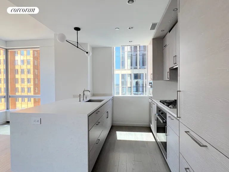 New York City Real Estate | View 1 City Point, 20A | room 6 | View 7