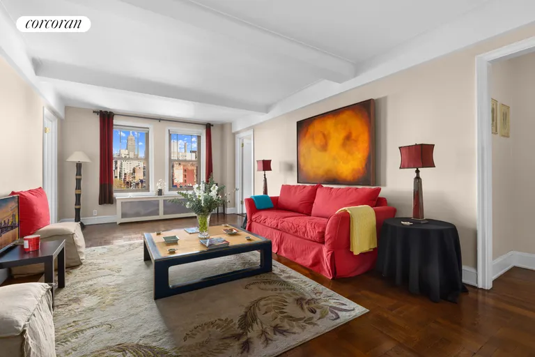 New York City Real Estate | View 136 Waverly Place, 7B | room 1 | View 2