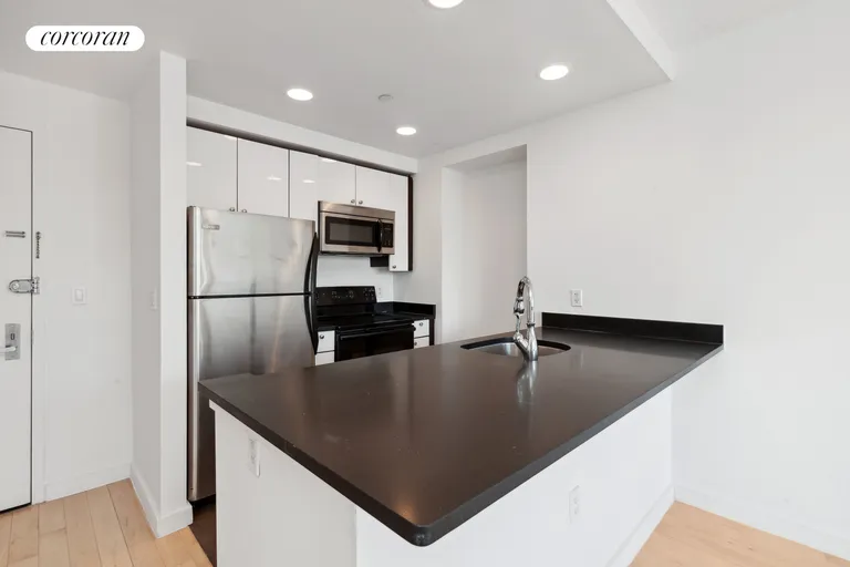 New York City Real Estate | View 1595 Lexington Avenue, 6D | room 1 | View 2