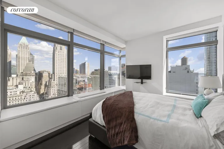 New York City Real Estate | View 123 Washington Street, 47G | room 4 | View 5