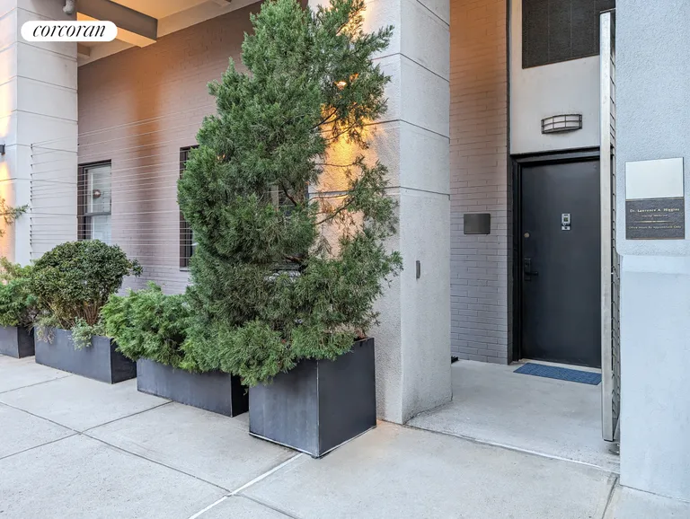New York City Real Estate | View 251 West 19th Street, 1A | room 14 | View 15