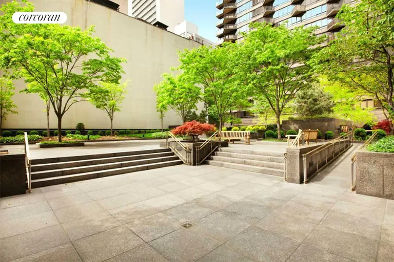 New York City Real Estate | View 845 United Nations Plaza, 83D | Garden | View 17
