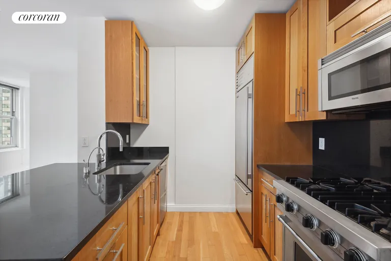 New York City Real Estate | View 88 Greenwich Street, 2306 | Kitchen | View 5
