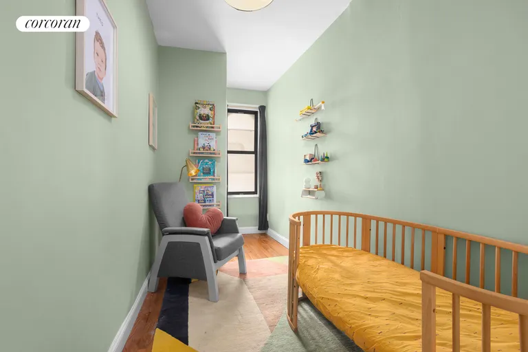 New York City Real Estate | View 804 West 180th Street, 21 | Kids bedroom | View 4