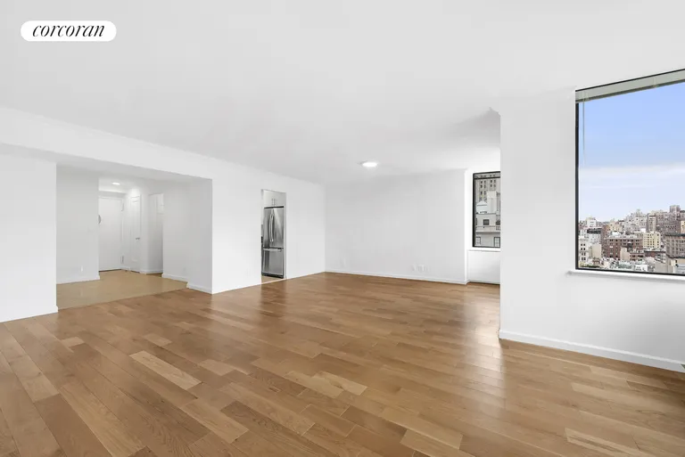 New York City Real Estate | View 800 Fifth Avenue, 22G | 1 Bed, 1 Bath | View 1
