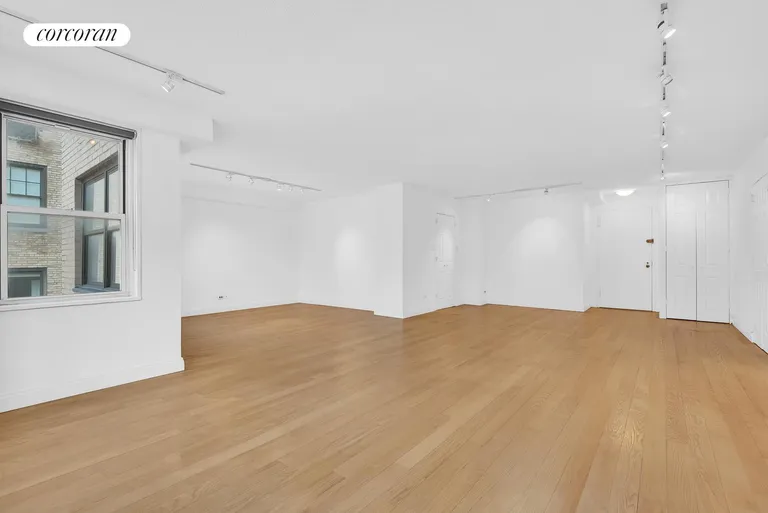 New York City Real Estate | View 1065 Park Avenue, 9A | room 3 | View 4