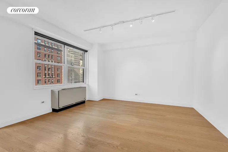 New York City Real Estate | View 1065 Park Avenue, 9A | room 5 | View 6