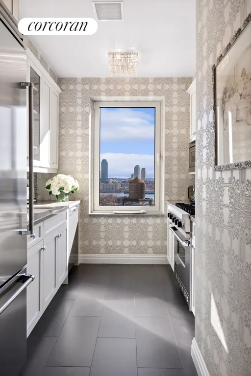New York City Real Estate | View 400 East 51st Street, 15C | Kitchen | View 7
