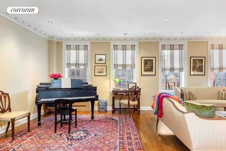 New York City Real Estate | View 1082 Park Avenue, 3 | Living Room - Winter | View 4