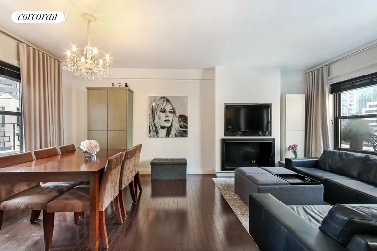 New York City Real Estate | View 140 East 56th Street, PHA | Living Room | View 2