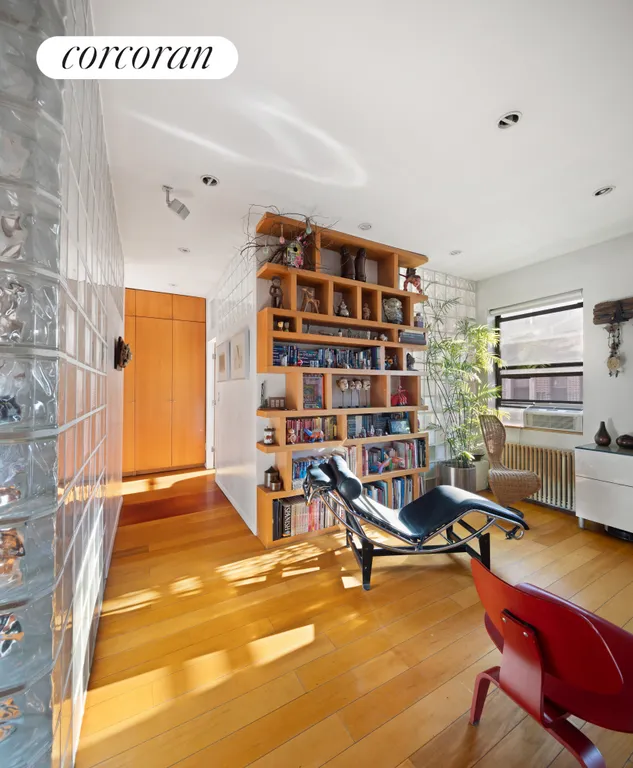 New York City Real Estate | View 135 West 16th Street, 668 | room 1 | View 2