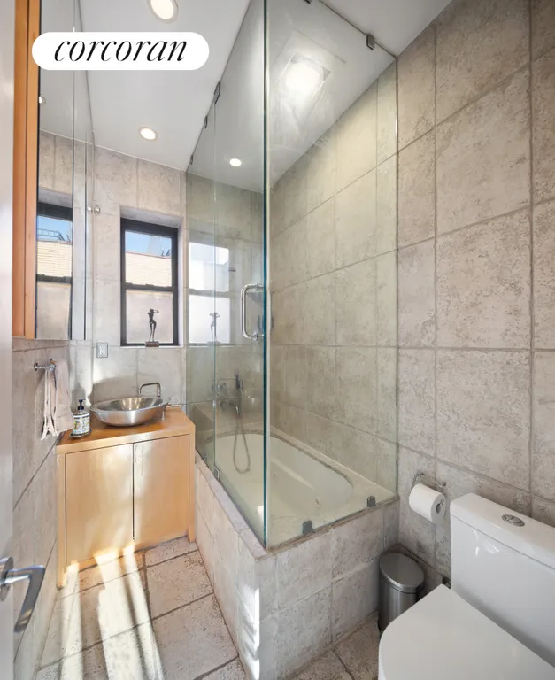 New York City Real Estate | View 135 West 16th Street, 668 | room 6 | View 7
