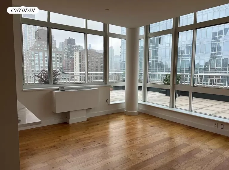 New York City Real Estate | View 33 West End Avenue, 25B | room 2 | View 3