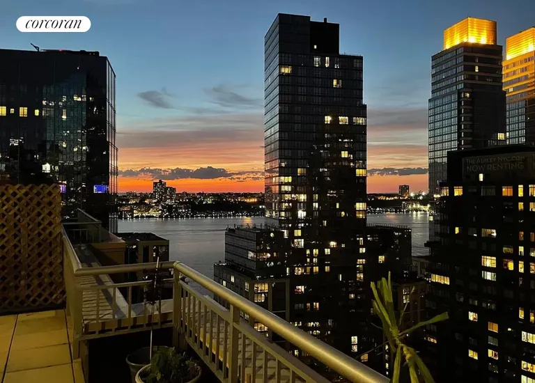 New York City Real Estate | View 33 West End Avenue, 25B | room 14 | View 15