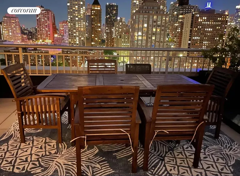 New York City Real Estate | View 33 West End Avenue, 25B | room 15 | View 16