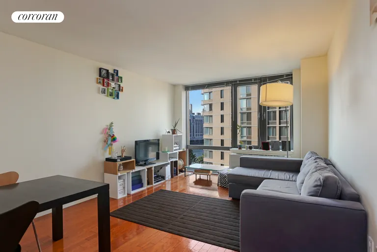 New York City Real Estate | View 455 Main Street, 11K | 2 Beds, 2 Baths | View 1