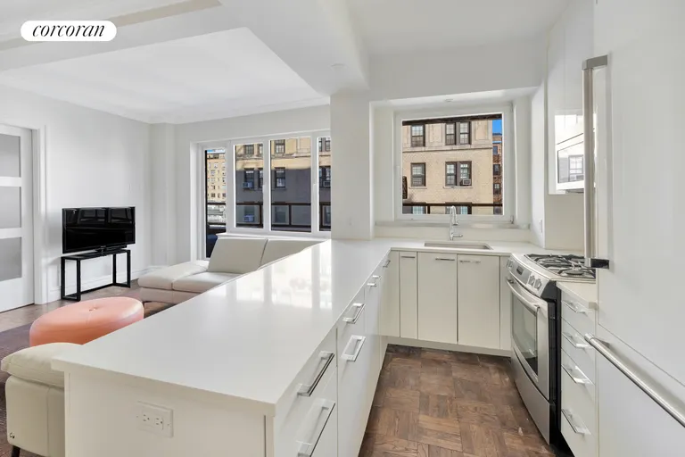 New York City Real Estate | View 20 East 74th Street, 11E | room 3 | View 4