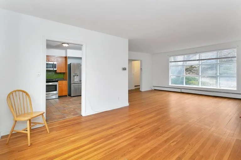 New York City Real Estate | View 2730 Edgehill Avenue | room 7 | View 8