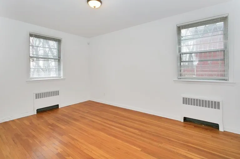 New York City Real Estate | View 2730 Edgehill Avenue | room 10 | View 11