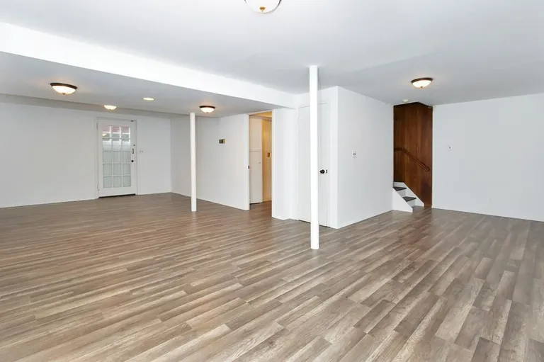New York City Real Estate | View 2730 Edgehill Avenue | room 12 | View 13