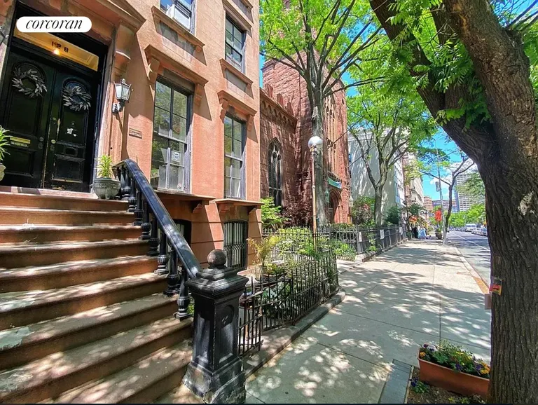 New York City Real Estate | View 128 Henry Street, 2 | room 21 | View 22